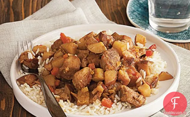 Carne de porco com curry sobre Arroz Basmati