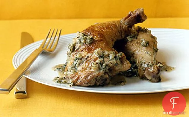 Frango em molho de mostarda de endro