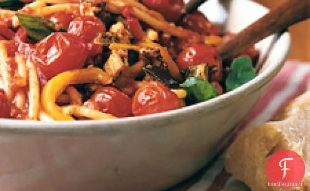 Perciatelli Com Tomate Assado E Berinjela