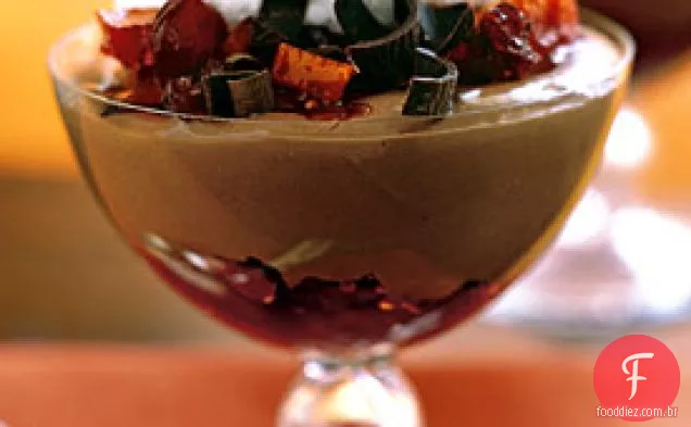 Mousse de Chocolate ao leite com Cranberry e Chutney cristalizado-Laranja