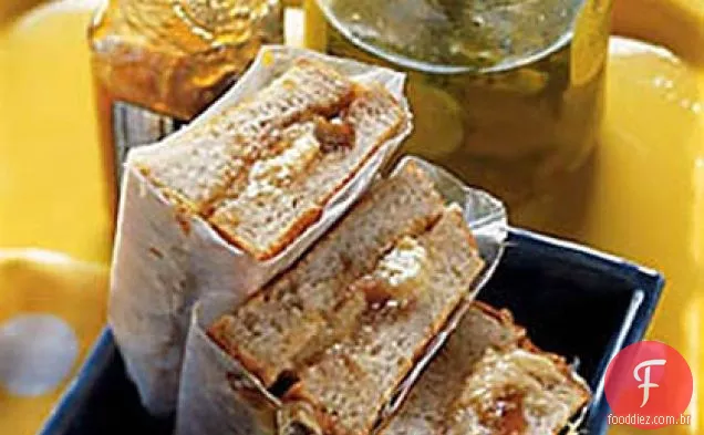 Cheddar e Chutney em Sourdough