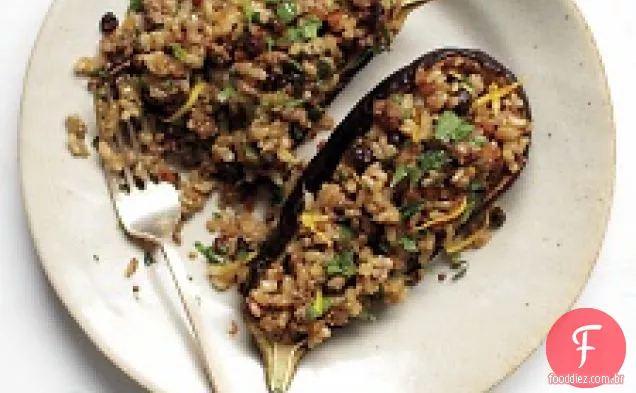 Berinjelas Recheadas Com Cordeiro, Arroz E Groselhas