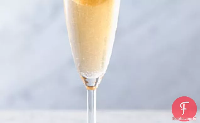 Peach and Prosecco Ice