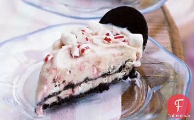 Peppermint-Marshmallow Ice Cream Pie