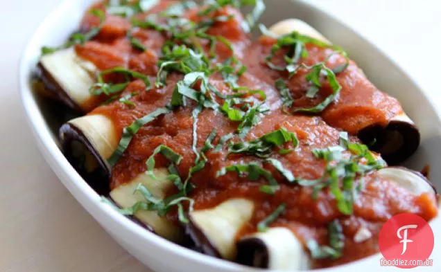 Receita de rolo de berinjela vegetariana
