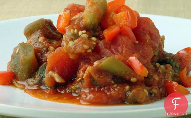 Berinjela e tomate Tagine