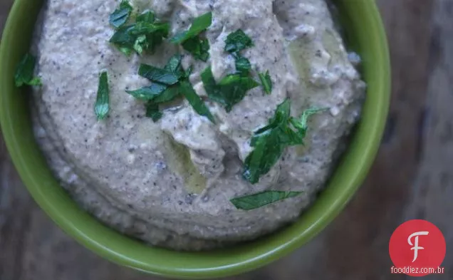 Berinjela Grelhada Baba Ganoush