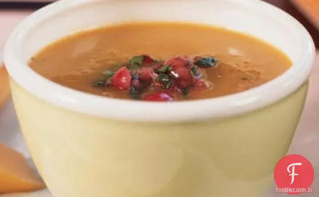 Sopa de cenoura e batata doce com sabor de Cranberry
