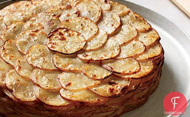 Gratinado de batata saudável com ervas