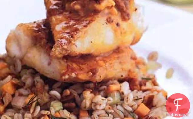 Pargo vermelho Panfried com manteiga de Chipotle