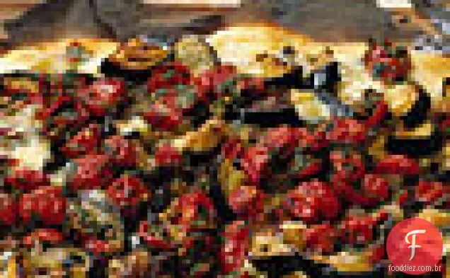 Berinjela, tomate e Fontina Pizza