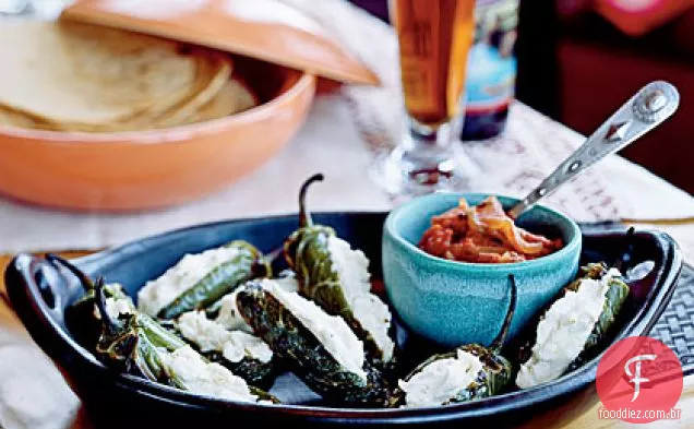 Queijo de cabra-Jalapeños recheados com molho Ranchero