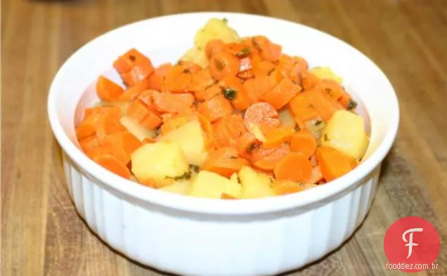 Cenouras Cunhadas Com Abacaxi