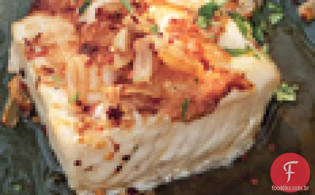 Bacalhau preto grelhado com alho frito e Chiles