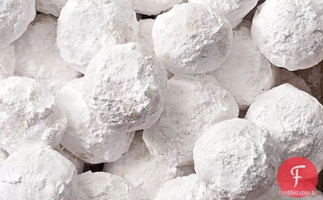 Bolas De Neve De Amêndoa