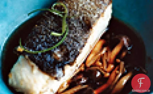 Bacalhau preto com cogumelos e pimenta Sansho