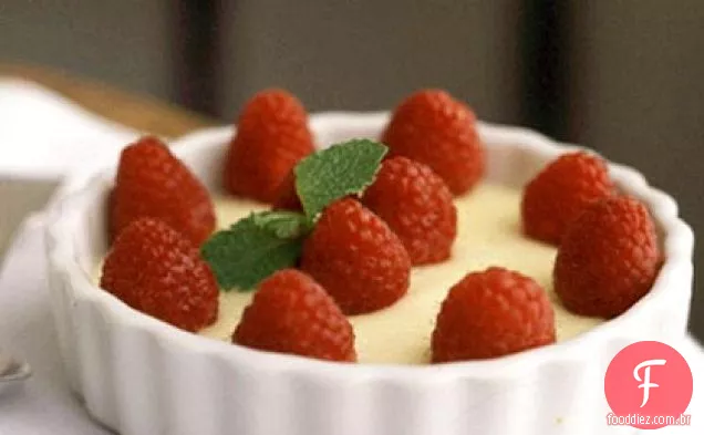 Tartes Amaretto Com Tampo De Framboesa