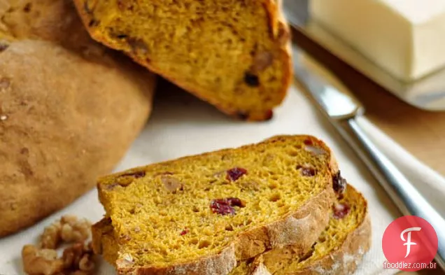 Pão torrado de abóbora Cran-walnut