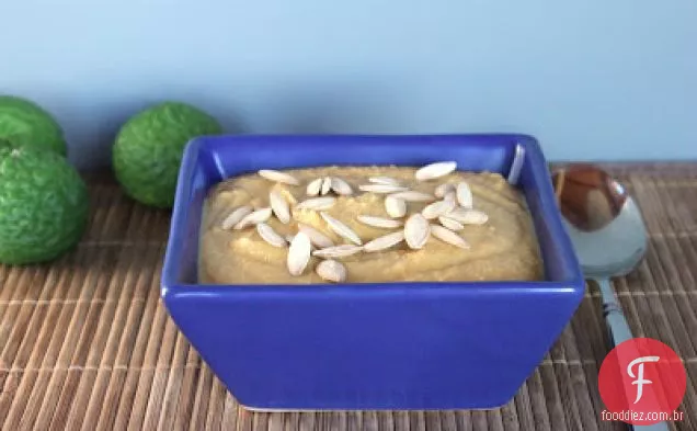 Sopa De Abóbora Com Lentilhas Vermelhas E Limão Kaffir