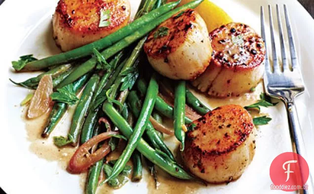 Vieiras grelhadas com Verts Haricots