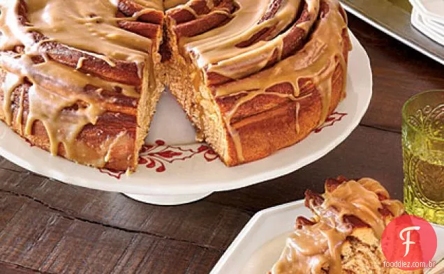 Bolo de Café De Batata doce com esmalte de caramelo