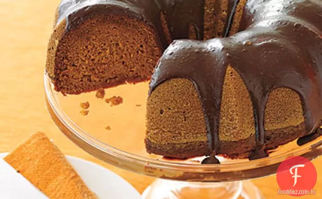Bolo De Abóbora Com Cobertura De Chocolate