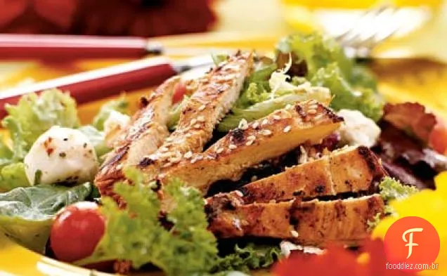 Salada de Pastor de frango com vinagrete de abacate