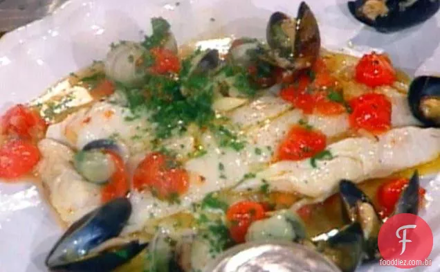 Bacalhau com o fruto do mar - - - Merluzzo Ai Frutti di Mare