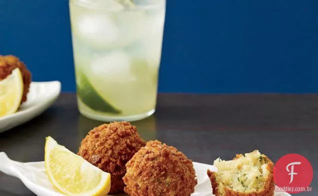 Croquetes De Bacalhau Salgado