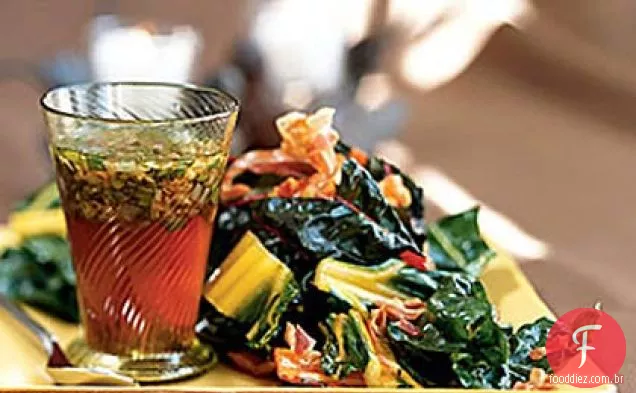 Acelga de arco-íris refogada com vinagrete Pancetta quente