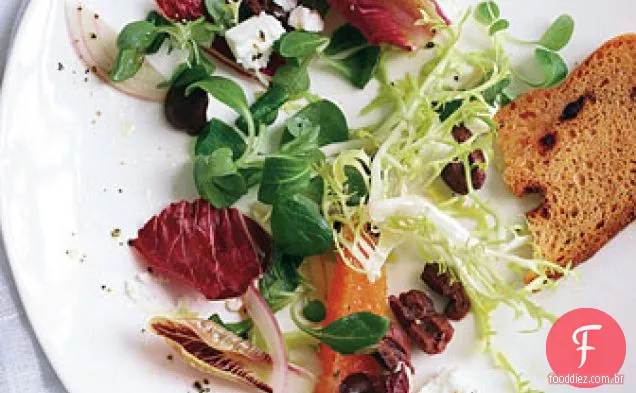 Salada Radicchio com laranjas e azeitonas