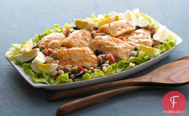 Frigideira Bacalhau com Salada De Feijão Branco