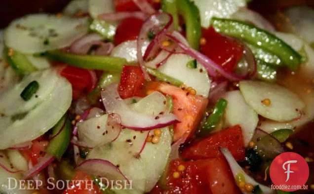 Salada de verão com fogo e gelo
