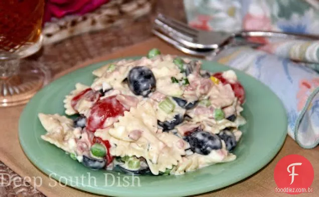 Salada de presunto e macarrão