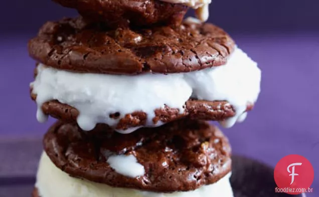Sanduíches De Sorvete De Chocolate Duplo