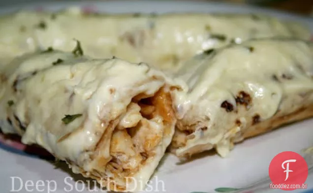 Enchiladas De Frango Com Creme Azedo