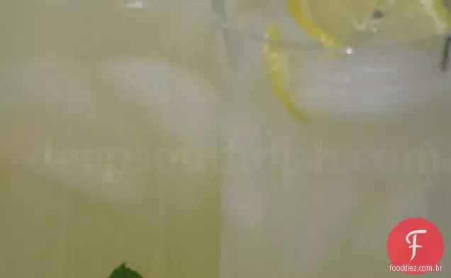 Limonada Caseira À Moda Antiga