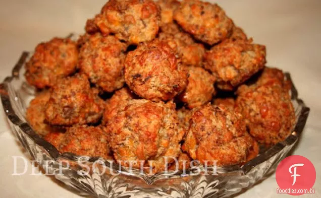 Old Fashioned Salsicha Queijo Bolas