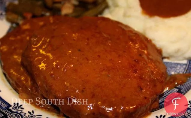Bife e molho com cebola