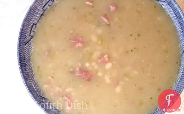 Sopa de presunto e feijão do Senado