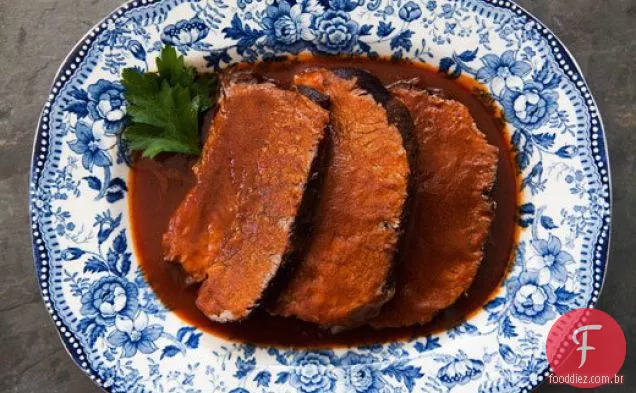 Carne Assada refogada em vinho tinto