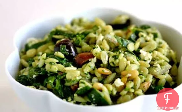Salada de espinafre e Orzo