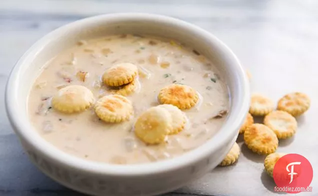 Sopa de molusco com milho