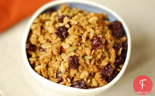 Granola De Abóbora Com Cerejas Secas