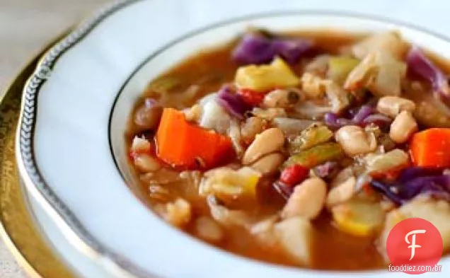 Feijão branco e sopa de legumes