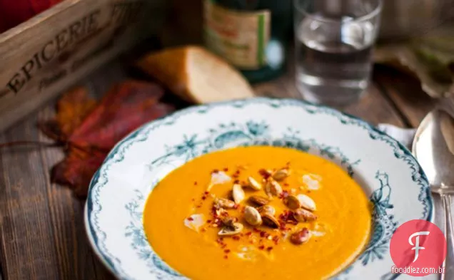 Sopa De Abóbora Assada, Coco E Pimenta