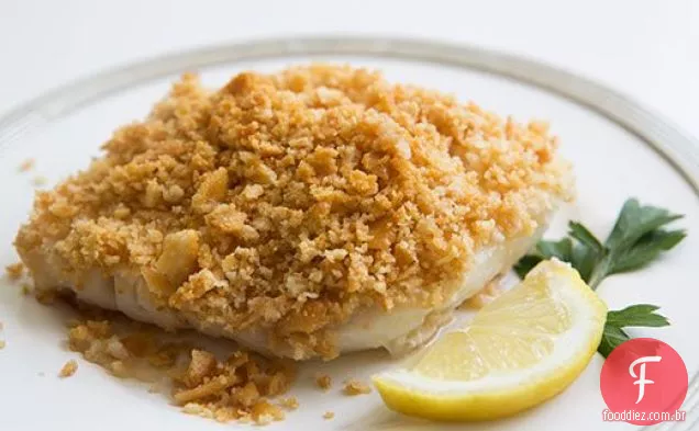 Bacalhau Assado Com Cobertura De Biscoito Ritz