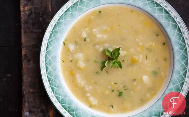 Sopa De Alho-Poró De Batata