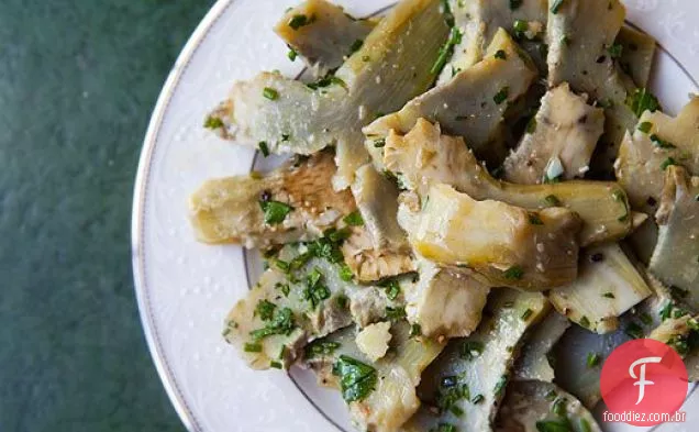 Salada De Coração De Alcachofra Com Óleo