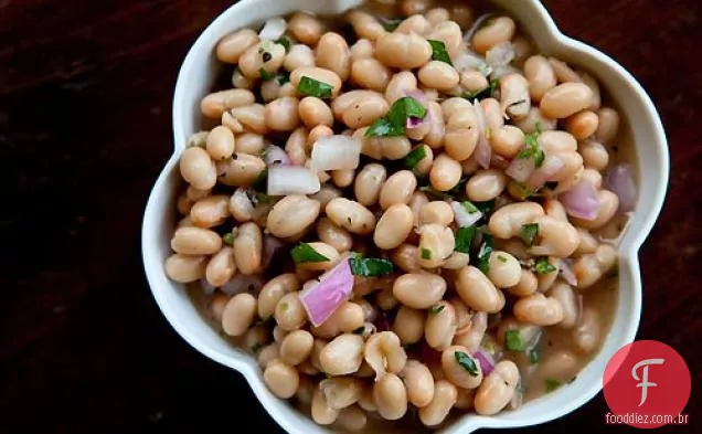 Salada De Feijão Branco rápida e fácil